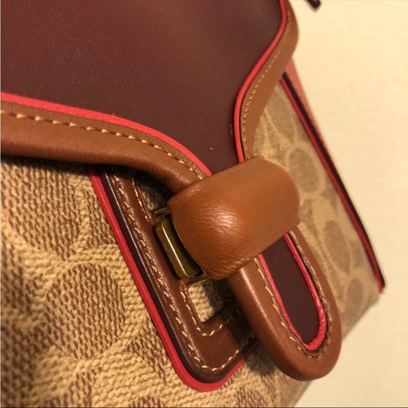 NWT COACH COURIER
CARRYALL 23 SET - Picture 6 of 14